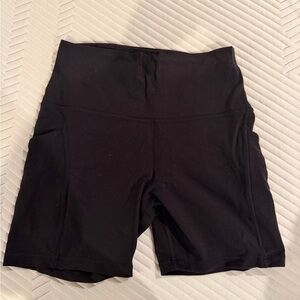 Lululemon Align Short Pockets